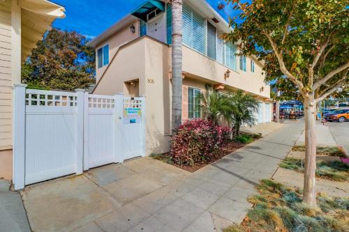 Village of La Jolla Apartment | Blue Topaz