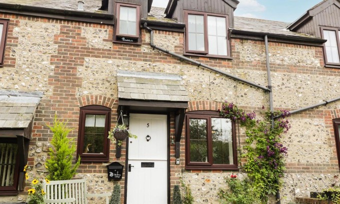 Cerne Abbas House | Blueberry Cottage