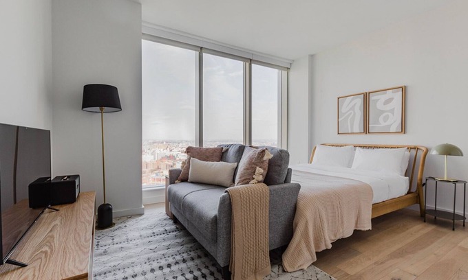 Downtown Brooklyn Apartment | Blueground | Downtown BK, gym & w/d, nr BAM
