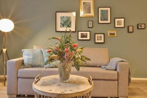 Bad Salzungen Apartment | BLUMENSTIL Ferienwohnungen
