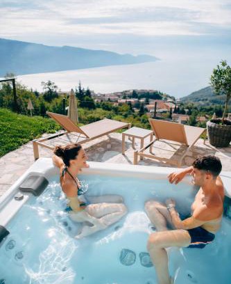 Gardola Apartment | BnB Borgo le Vigne - L'Uva rara Only Adults