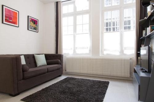 Quartier de la Monnaie Apartment | BnBNova - 2BR - St Germain des Prés