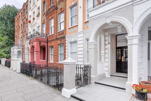 Earl's Court Hotel | Bob W London Earl's Court - Warwick Road