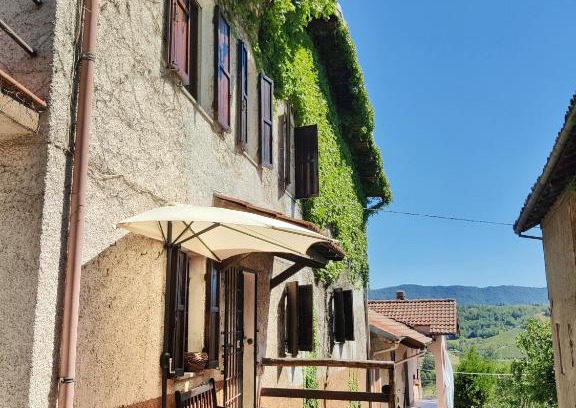 Cremolino Apartment | Borgo Francia