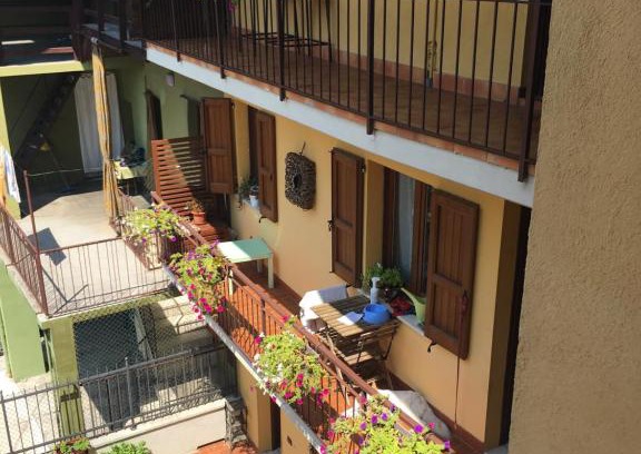 Roe Apartment | Borgo Volciano Garda Lake APP1
