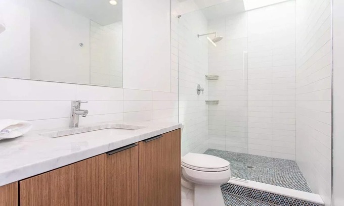 Washington Square West Condo | Boutique Bi-Level Penthouse Loft - Washington Sq West