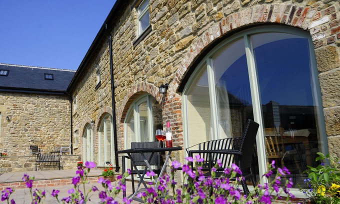 Kibblesworth Cottage | Bowes Barn 4 Star near Beamish, Newcastle & Durham - Sleeps 3 - Dogs Welcome