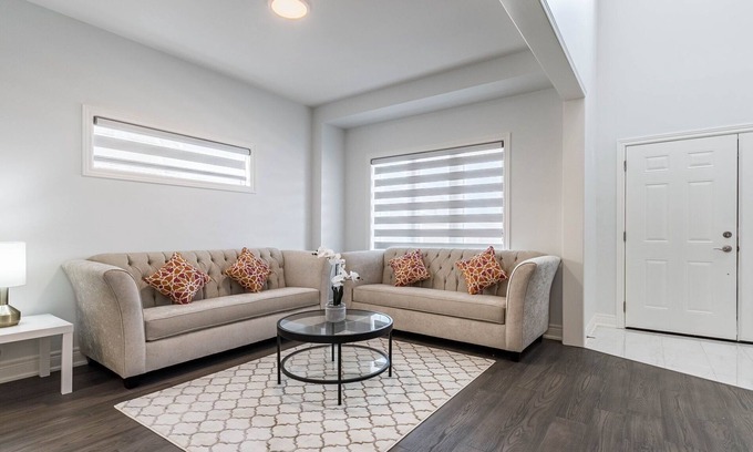 Thorold House | Brand New 4 Bedroom House