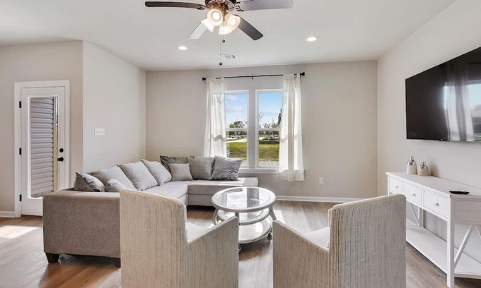 Highlands - Perkins House | Brand-new home close to LSU campus