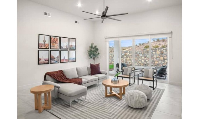 El Paso House | Brand New Home! - The Sun City Escape