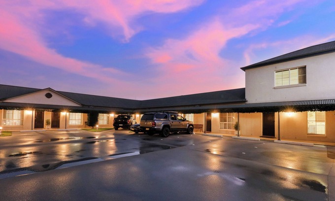 Cowra Hotel | Breakout Motor Inn