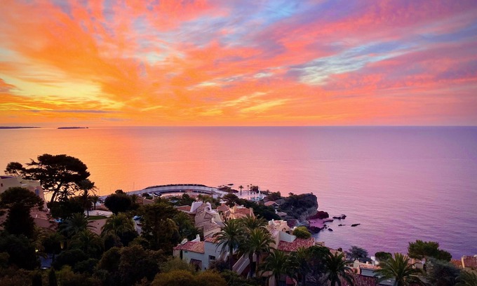 Theoule-Superieur Apartment | Breathtaking, Quiet, Private Penthouse near Cannes