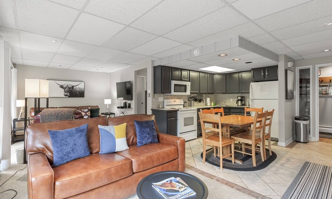 Warrior's Mark Condo | Breckenridge Condo, Walk to Lift & Downtown, Free Parking, Pool & Hot Tubs