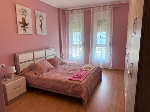 Vlore Apartment | Breeze Apartments