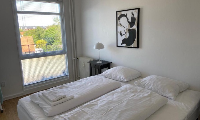 Frederiksberg C Apartment | Bright 2-bedroom apartment at sophisticated Frederiksberg