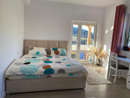 Corovode House | Bright & Cozy Room with Balcony