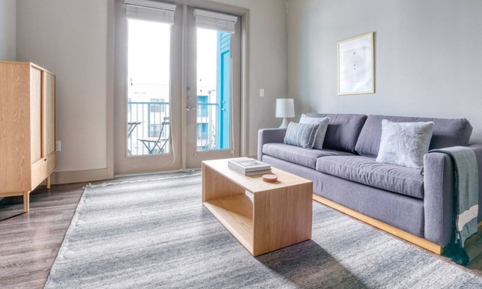 Chestnut Apartment | Bright East Austin 1BR w/ Pool, Gym & W/D, nr restaurants, by Blueground