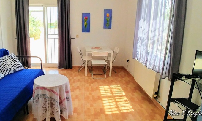 Sax Apartment | Bright studio apartment with secure parking and share of owners' pool