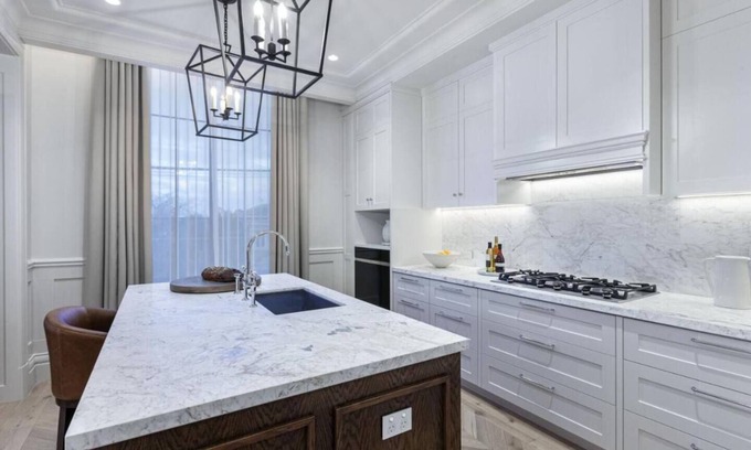 Brighton Apartment | Brighton Luxury Oasis