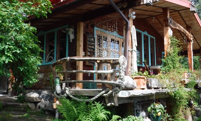 Kachemak Bed & Breakfast | Brigitte's Bavarian B&B