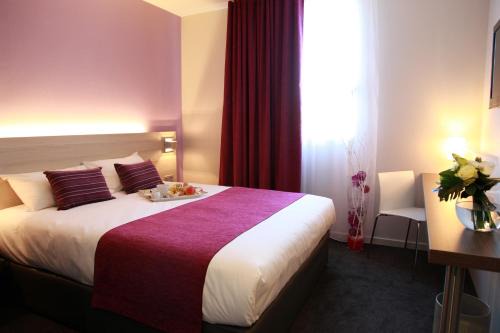 Theix-Noyalo Hotel | Brit Hotel Vannes - Theix Golfe du Morbihan