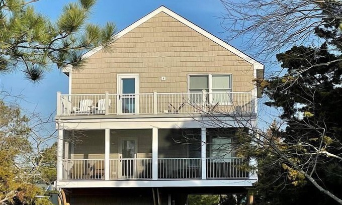 Broadkill Beach House | Broadkill Beach Beauty! This is truly a terrfic beach house.