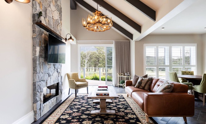 Pokolbin House | Brokenback Views Country Estate