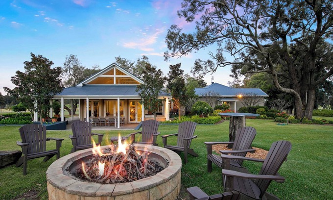 Pokolbin House | Brokenback Vineyard Estate