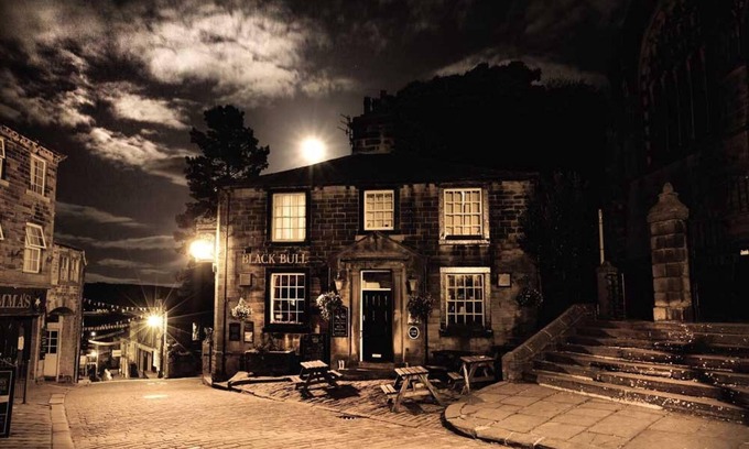Haworth House | Bronte Nook Haworth