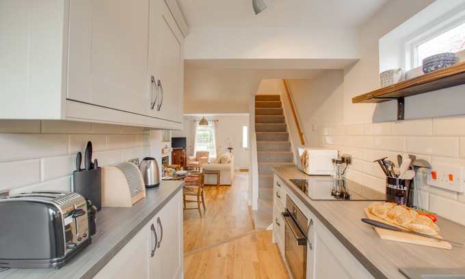 Dersingham House | Brook Cottage - Two Bedroom House, Sleeps 4