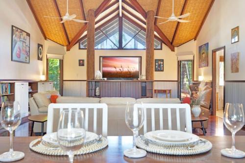 Broome House | Broome Style Retreat