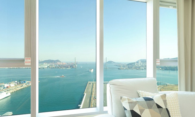 Choryang Apartment | Brown Suites Busan