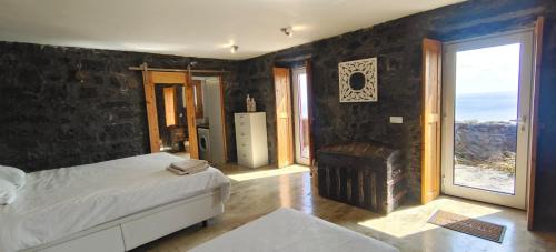 Lajes do Pico House | Bruma do Pico House