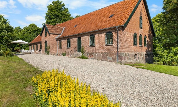 Tranekaer House | "Brun" - 1.5km from the sea by Interhome