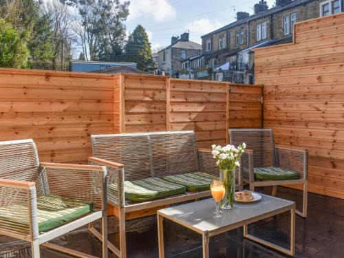 Burnley House | Brun Cottage