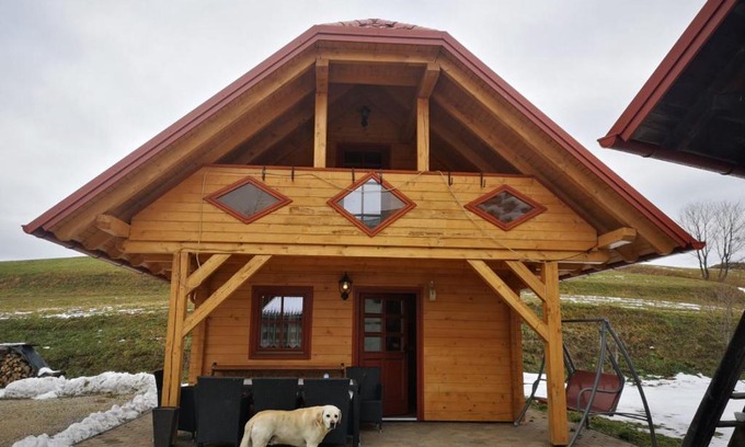 Lasko Ski Chalet | BRUNARICA RIMSKE TOPLICE