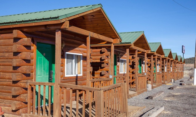 Panguitch Hotel | Bryce GatewayInn Cabins