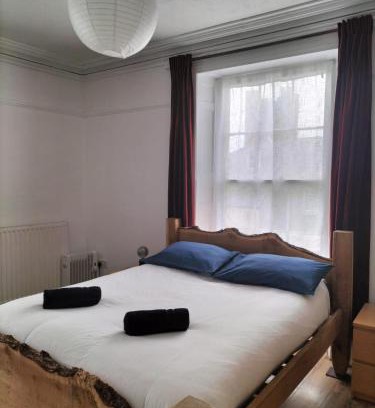 Aberystwyth House | Bryn Awel