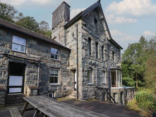 Dolgellau House | Bryn Cemlyn