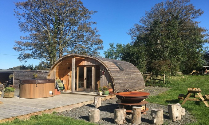 Devils Bridge RV Rental | Brynllwyd Glamping