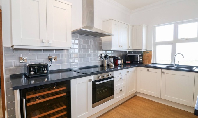 Aberdovey Cottage | Brynmorwydd