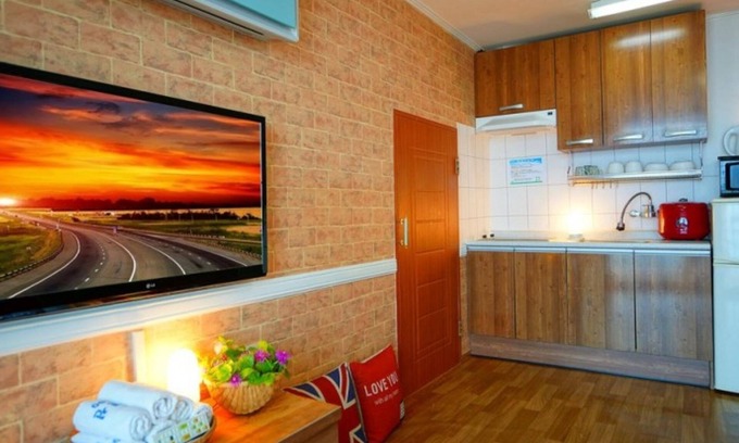 Byeonsan House | Buan Bada Punggyeong Pension