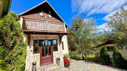 Busteni House | Bucegi View