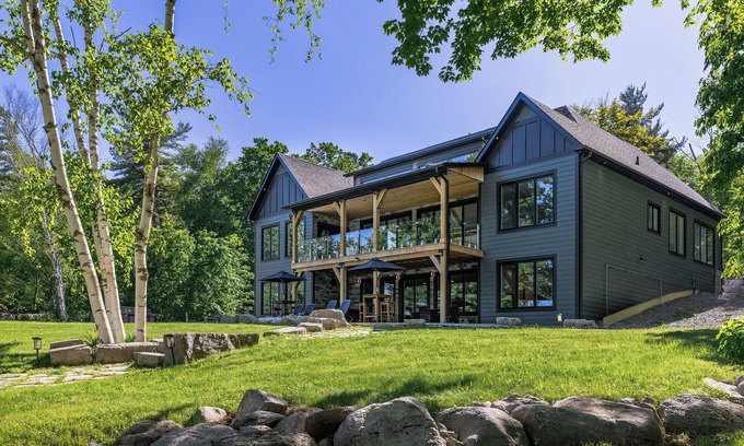 Buckhorn Cottage | Buckhorn Blue-Waterfront Luxury Cottage-5 bdrm-Hot Tub, Rec Room, Beach Area.