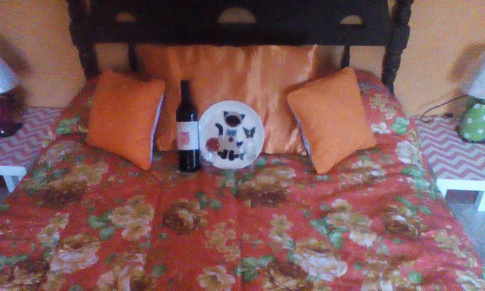 Buff Bay House | Buckingham Villa And Suites-Private Bath - Hot water/A/C