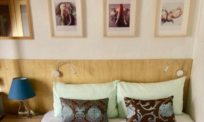 Kuala Lumpur House | Budget Double Room in Suria Kipark Damansara Apt