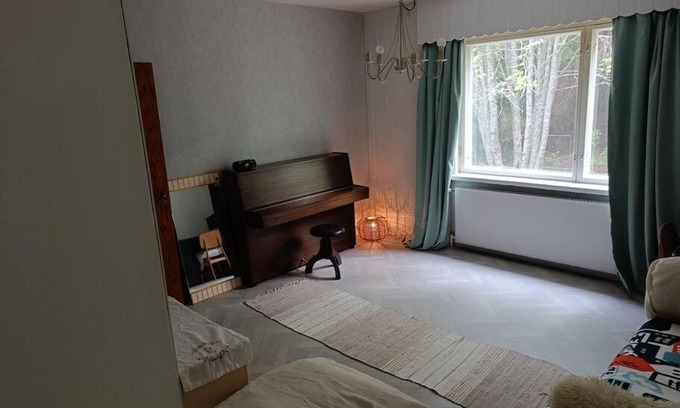 Varkaus Apartment | Budjetti yksiö! Puusauna käytettävissä.