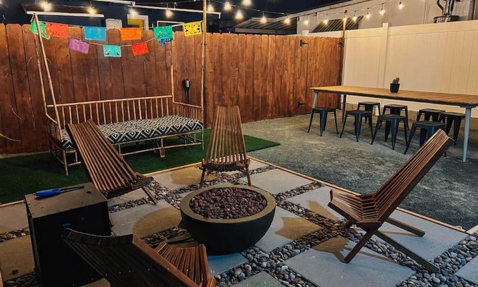 Logan Heights House | * Bueno Bueno Casita */7 min to Downtown/4 Bdr