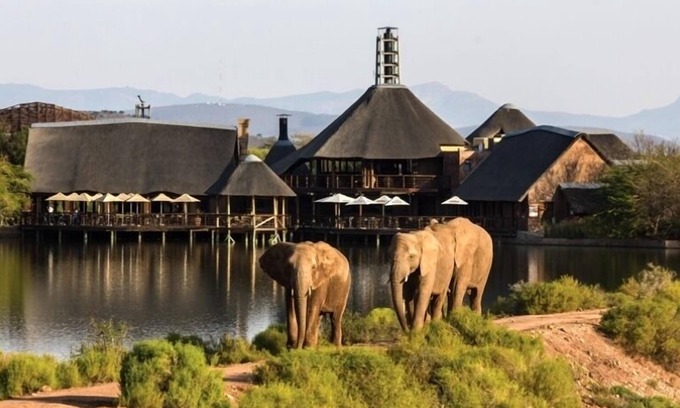 Buffelsdrift Cabin | Buffelsdrift Game Lodge