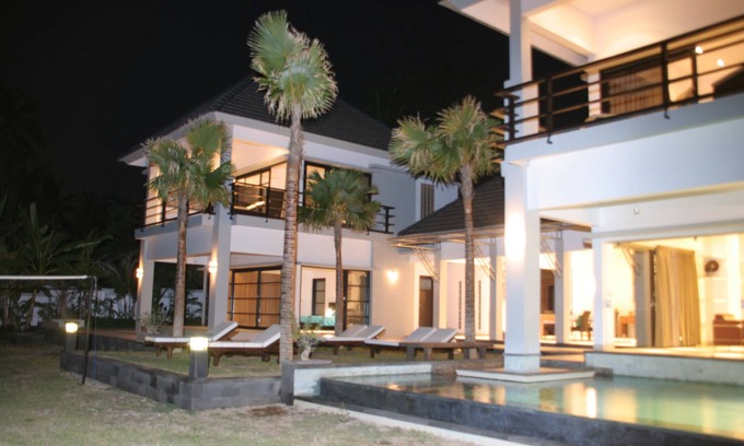 Bukti Villa | Bukti: Very luxury villa for up to 10 people in North Bali